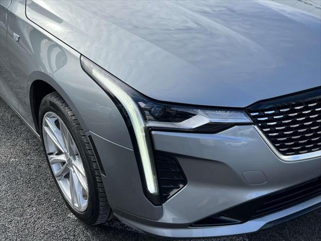 2023 Cadillac CT4 Luxury