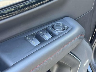 2025 Chevrolet Suburban RST