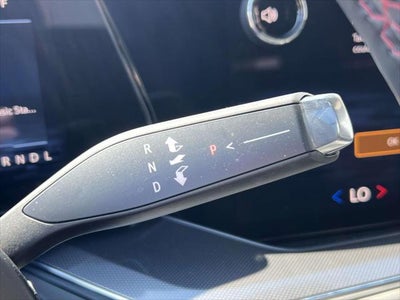 2025 Chevrolet Suburban RST