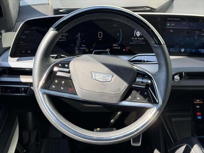 2026 Cadillac VISTIQ Platinum