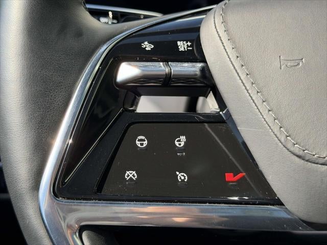 2026 Cadillac VISTIQ Platinum