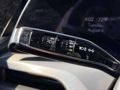 2026 Cadillac VISTIQ Platinum