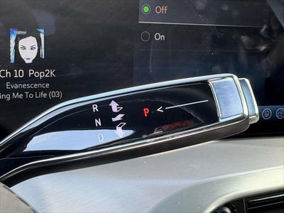 2026 Cadillac VISTIQ Platinum