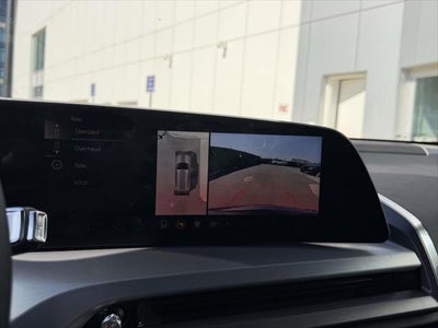 2026 Cadillac VISTIQ Platinum