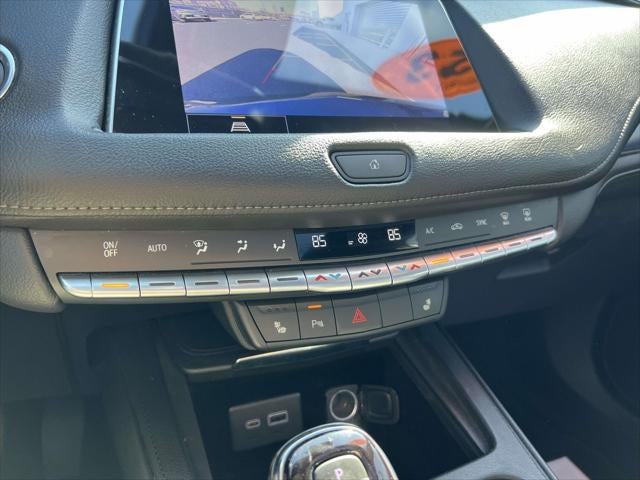 2023 Cadillac XT4 AWD Luxury