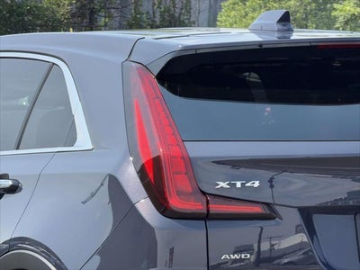 2024 Cadillac XT4 AWD Luxury
