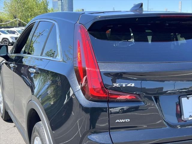 2022 Cadillac XT4 AWD Luxury