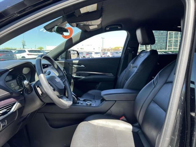 2022 Cadillac XT4 AWD Luxury