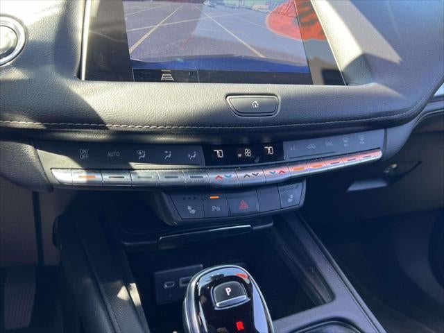 2022 Cadillac XT4 AWD Luxury