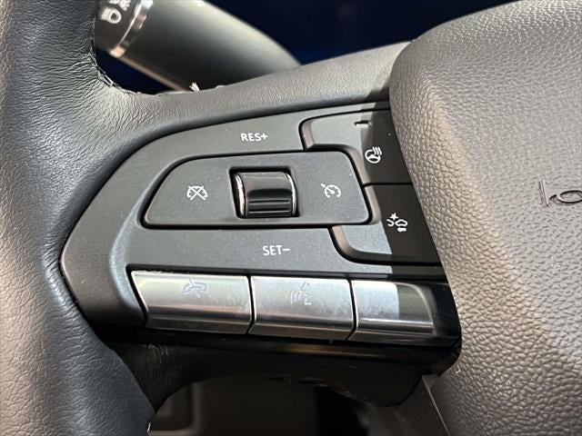 2024 Cadillac XT4 AWD Premium Luxury