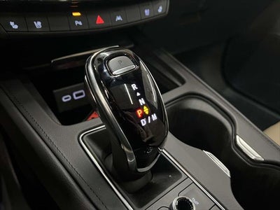 2024 Cadillac XT4 AWD Premium Luxury