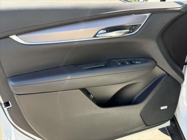 2022 Cadillac XT5 AWD Luxury