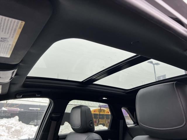 2022 Cadillac XT5 AWD Premium Luxury