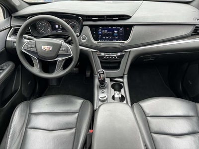 2022 Cadillac XT5 AWD Premium Luxury