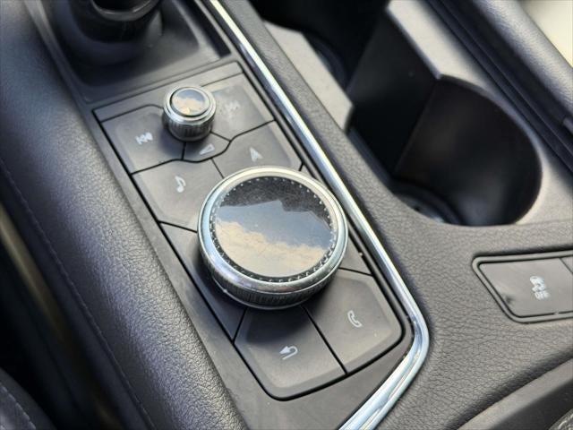 2023 Cadillac XT5 AWD Premium Luxury
