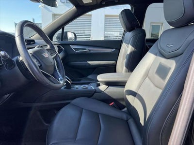 2024 Cadillac XT6 AWD Luxury