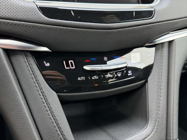 2024 Cadillac XT6 AWD Luxury