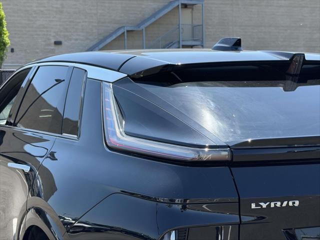 2024 Cadillac LYRIQ Tech