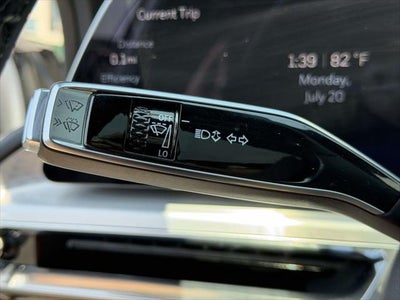 2025 Cadillac LYRIQ Luxury