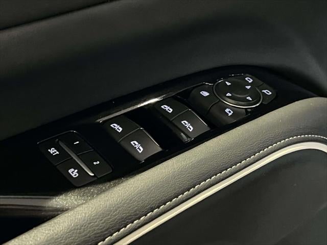 2024 Cadillac Escalade 4WD Premium Luxury