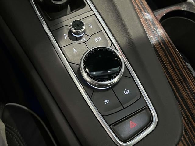 2024 Cadillac Escalade 4WD Premium Luxury