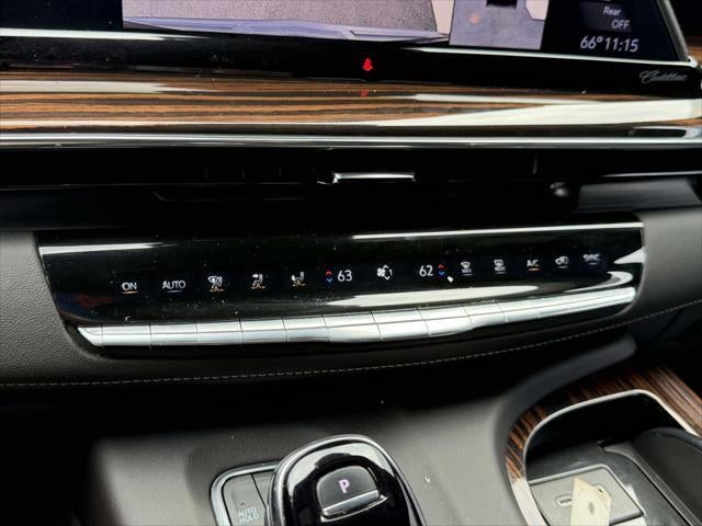 2023 Cadillac Escalade 4WD Premium Luxury