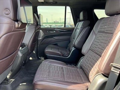 2023 Cadillac Escalade 4WD Sport Platinum