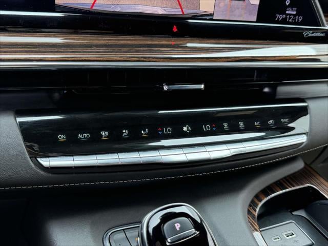 2024 Cadillac Escalade ESV 4WD Luxury