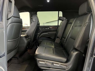 2023 Cadillac Escalade ESV 4WD Luxury