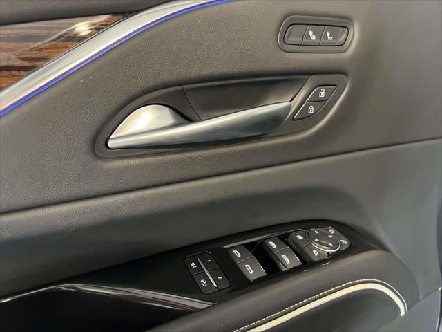 2023 Cadillac Escalade ESV 4WD Luxury