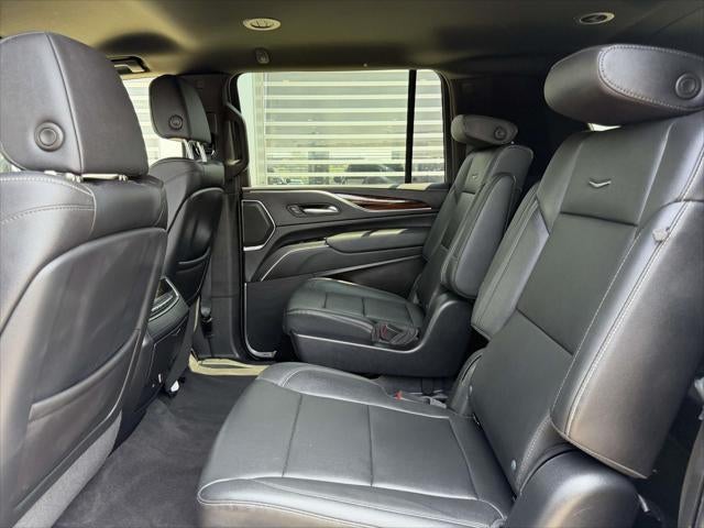2023 Cadillac Escalade ESV 4WD Luxury