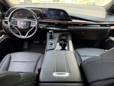 2023 Cadillac Escalade ESV 4WD Luxury