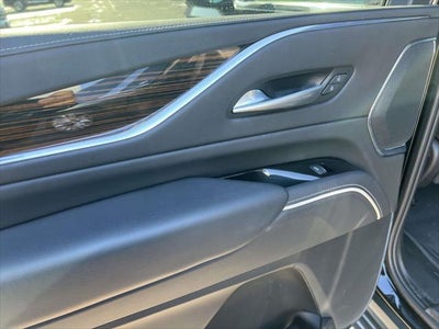 2023 Cadillac Escalade ESV 4WD Premium Luxury