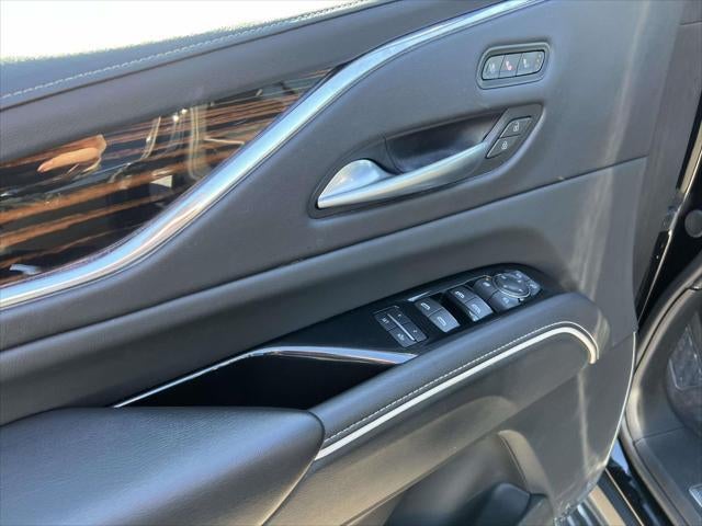 2023 Cadillac Escalade ESV 4WD Premium Luxury