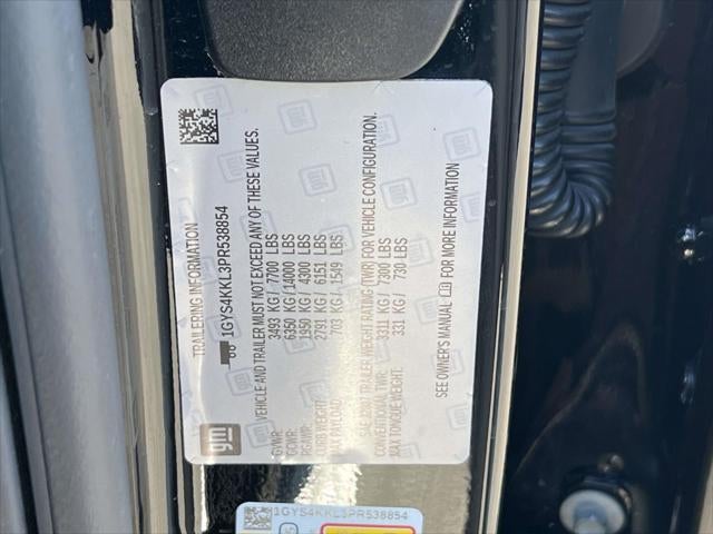 2023 Cadillac Escalade ESV 4WD Premium Luxury