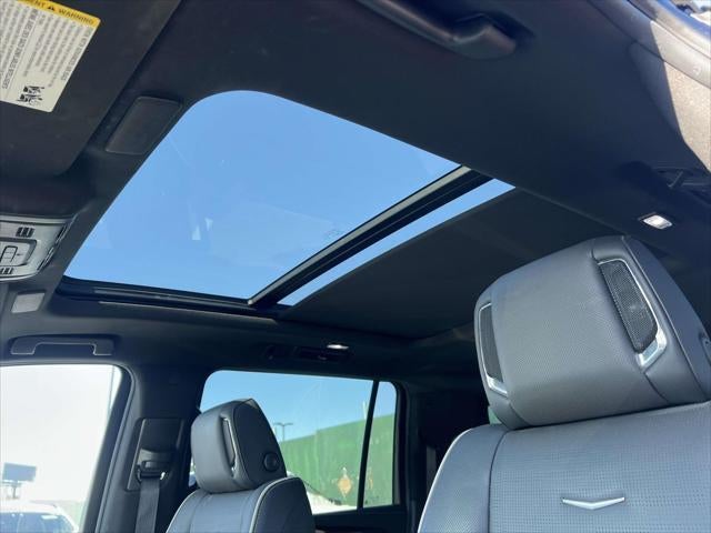 2023 Cadillac Escalade ESV 4WD Premium Luxury
