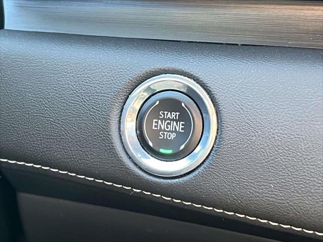 2023 Cadillac Escalade ESV 4WD Premium Luxury