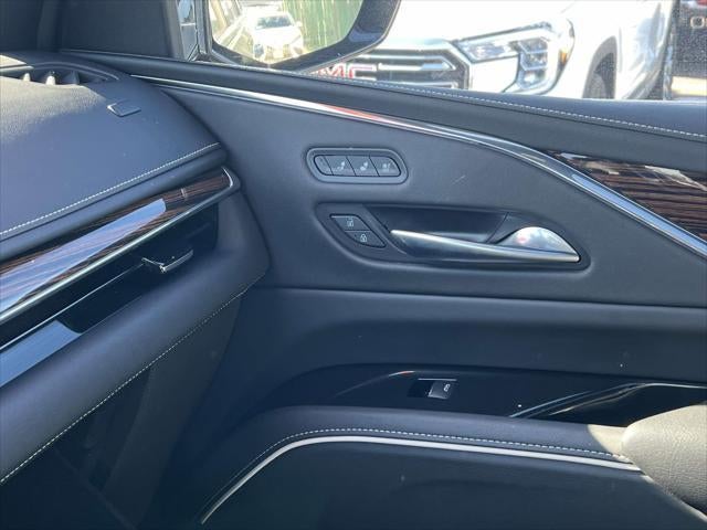 2023 Cadillac Escalade ESV 4WD Premium Luxury
