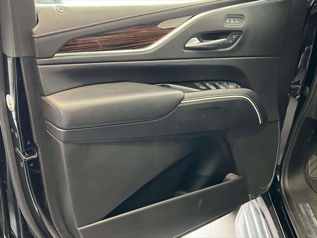 2023 Cadillac Escalade ESV 4WD Premium Luxury