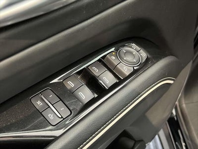 2023 Cadillac Escalade ESV 4WD Premium Luxury