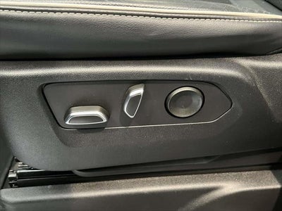 2023 Cadillac Escalade ESV 4WD Premium Luxury