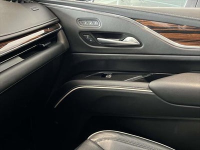 2023 Cadillac Escalade ESV 4WD Premium Luxury