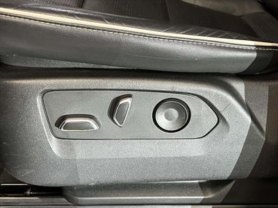 2023 Cadillac Escalade ESV 4WD Premium Luxury