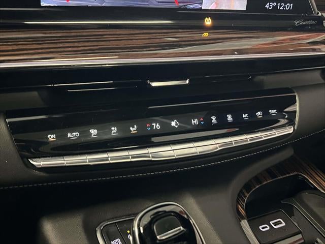 2023 Cadillac Escalade ESV 4WD Premium Luxury