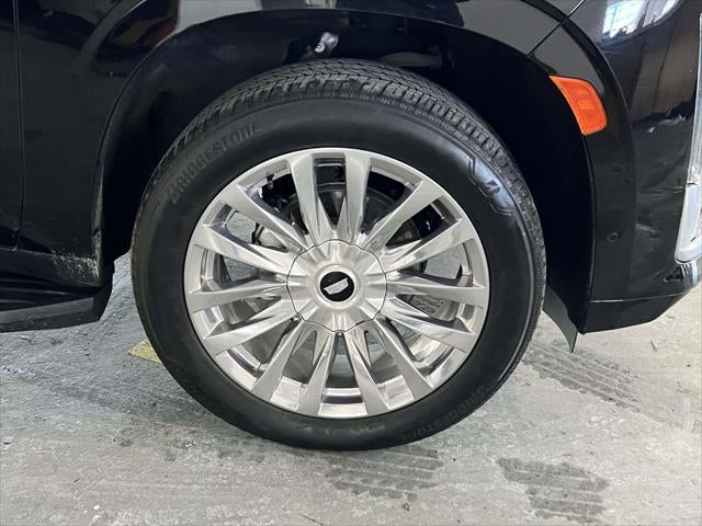 2023 Cadillac Escalade ESV 4WD Premium Luxury