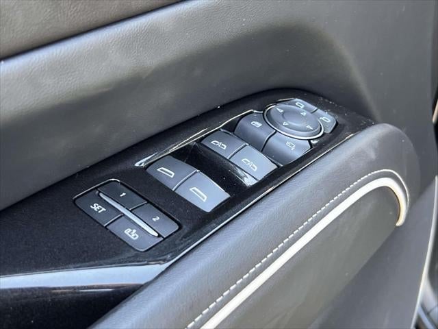 2024 Cadillac Escalade ESV 4WD Premium Luxury