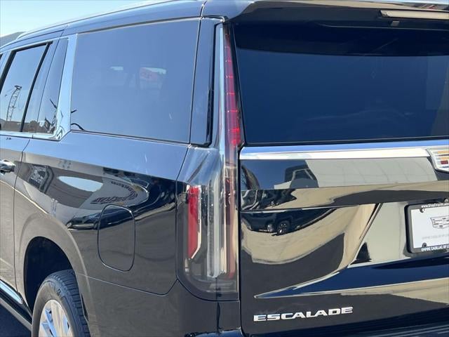 2023 Cadillac Escalade ESV 4WD Premium Luxury