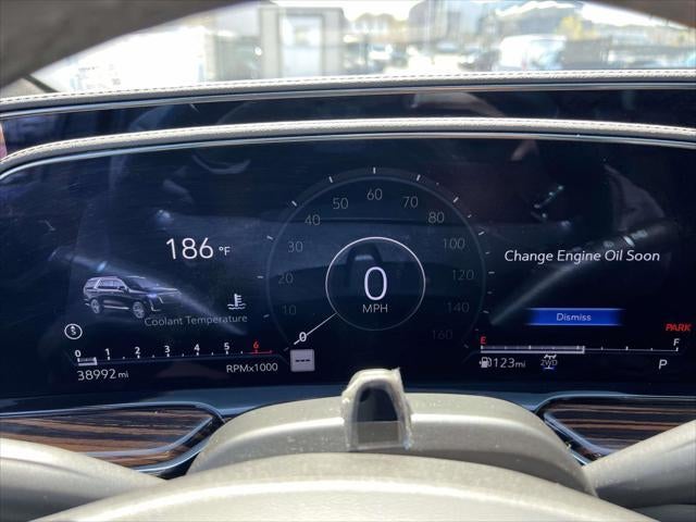 2023 Cadillac Escalade ESV 4WD Premium Luxury