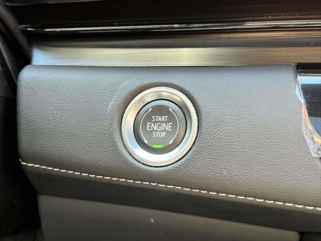 2023 Cadillac Escalade ESV 4WD Premium Luxury