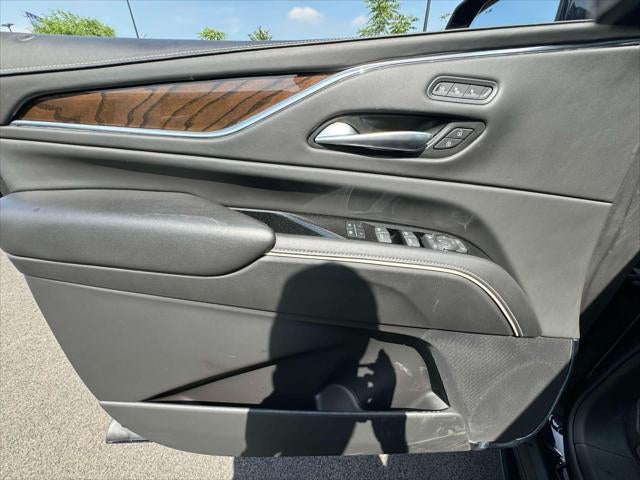 2024 Cadillac Escalade ESV 4WD Premium Luxury Platinum